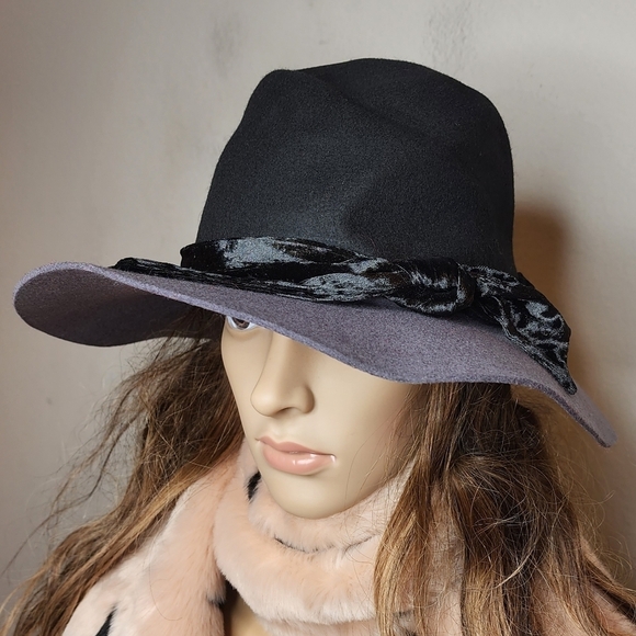 NWT Orchid Row Wool wide brim hat. Black Grey. Velvet sash. - Picture 1 of 12